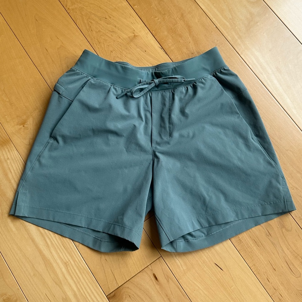 Lululemon Athletica Shorts - Picture 2 of 4